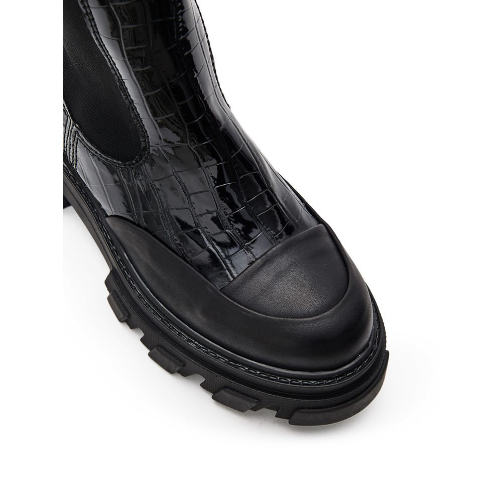 Ganni Black Leather Chelsea Boots